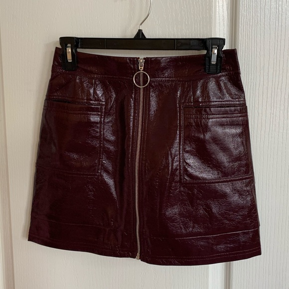 BNWOT Plum TOPSHOP Zip Vegan Leather Moto Skirt - Picture 1 of 6